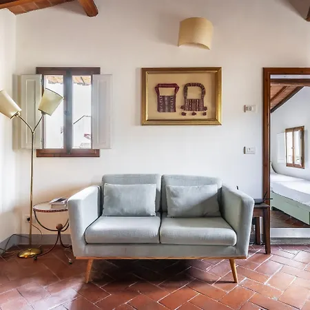 Piazza Santa Croce Apartment Florence