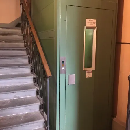 Apartment Piazza Santa Croce *